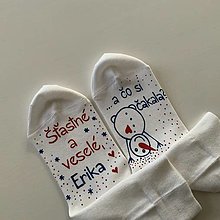 Ponožky, pančuchy, obuv - Maľované vianočné ponožky s nápisom: "A čo si čakal?..." alebo na želanie ((meno)" biele) - 12547629_
