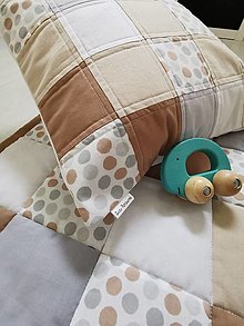 Detský textil - Patchwork set do postieľky pre bábätko, Béžovo sivé bodky - 12562273_
