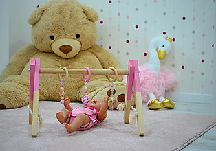 Hračky - RUŽOVÁ drevená hrazdička pre bábätko bez hračiek - 12565844_