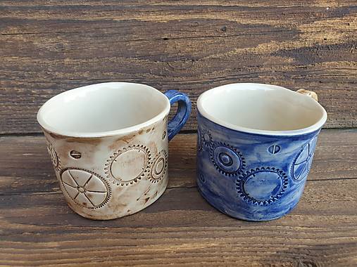 Nádoby - Šálka Stroj 2 dcl (Sada Béžovo/hnedá a modrá) - 12576803_