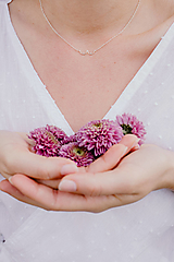 Náhrdelníky - Strieborný náhrdelník "Girl power" - 12591607_