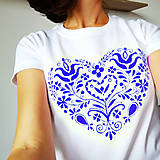 Topy, tričká, tielka - dámske modré folklórne srdce - 12596354_