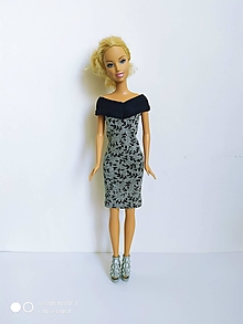 Hračky - Šaty s čiernymi lístkami pre Barbie - 12594981_