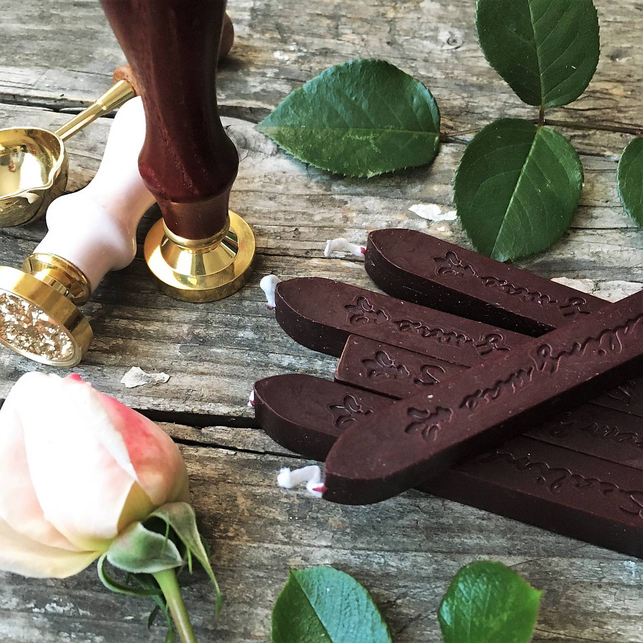 pečatný vosk s knôtom - odtiene na výber (21. hnedý)