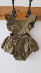 Detské oblečenie - Ľanové šaty s volánmi a mašľou (olivová) - 12620436_