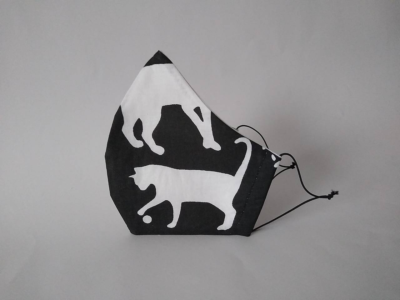 Dizajnové rúško mačky siluety ČB tvarované dvojvrstvové