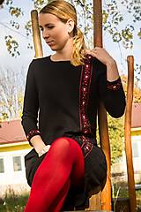 Šaty - Vyšívané tunikové šaty Pliešovce - čierne (M) - 12636081_
