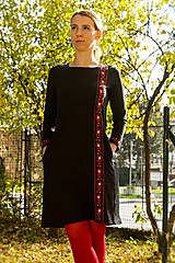 Šaty - Vyšívané tunikové šaty Pliešovce - čierne (M) - 12636083_