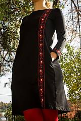 Šaty - Vyšívané tunikové šaty Pliešovce - čierne (M) - 12636084_