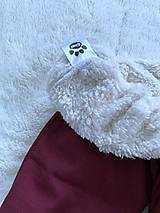 Detské oblečenie - Zimné softshellové nohavice bordové zateplené s barančekom - 12632562_