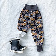 Detské oblečenie - Zimné softshellové nohavice stroje zateplené s barančekom - 12632646_