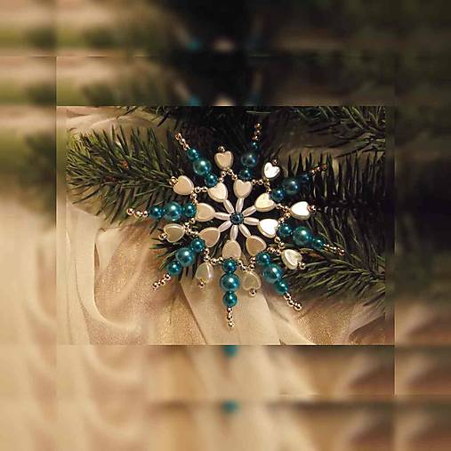 Vianočné hviezdy so srdiečkami (tyrkysová-strieborný pás - umelé a kovové korálky)