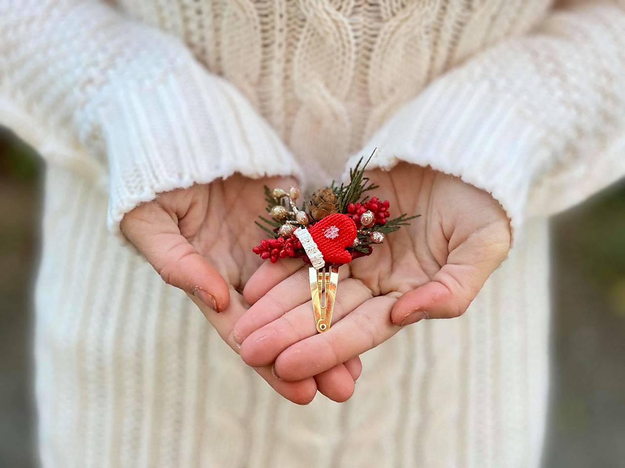 Vianočné pukačka "červená rukavička"  