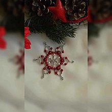 Dekorácie - Vianočná hviezda Trio - jednoduchá (červená-strieborná - plastové korálky) - 12655259_
