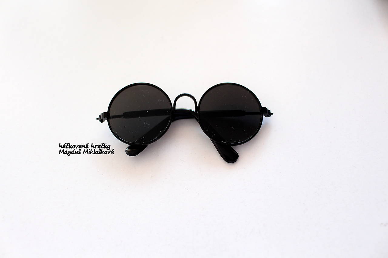 Okuliare čierne