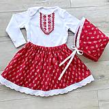 Detské oblečenie - Dievčenské folklórne body so sukničkou v červenom - 12666154_