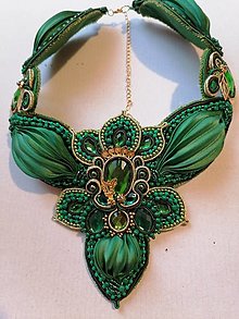 Náhrdelníky - Zelený náhrdelník - 12665271_