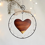 Dekorácie - vianočná dekorácia s dreveným srdiečkom väčšia (drevené srdiečko II) - 12673302_