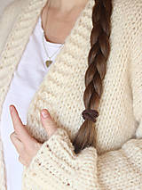 Svetre a kardigány - Ručne pletený hrubý vlnený sveter CHUNKY OVERSIZED - 12673354_