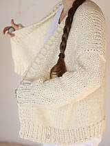 Svetre a kardigány - Ručne pletený hrubý vlnený sveter CHUNKY OVERSIZED - 12673376_