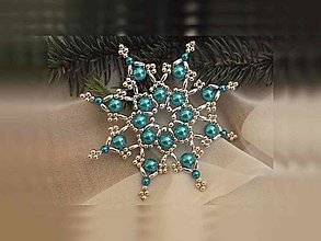 Dekorácie - Vianočné hviezdy 8 cípové (tyrkysová-strieborná - plastové  a kovové korálky) - 12674692_