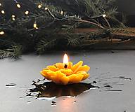 Sviečky - KVIETOK 13g, plávajúca sviečka - 12677311_