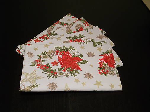 Úžitkový textil - Vianočné prestieranie so zlatou potlačou - 12683907_