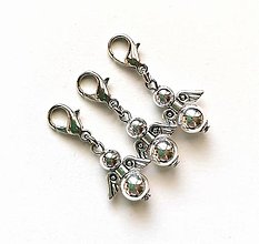 Kľúčenky - Prívesok perličkový anjelik malý (strieborná) - 12686115_