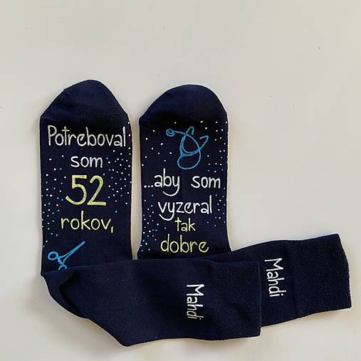 Maľované tmavomodré ponožky k narodeninám (pre doktora S MENOM)