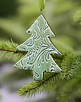 Dekorácie - Vianočná ozdoba stromček (zelená) - 12703854_