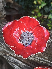 Nádoby - Miska červený kvet z bielej hliny M - 12709001_