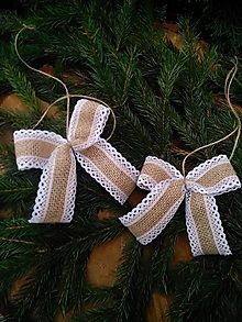 Dekorácie - jutové mašle na vianočný stromček s čipkou - 12705639_