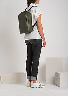 Batohy - Leather backpack Olive - 12709195_