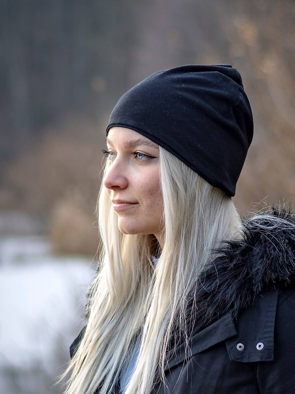 Čierna unisex úpletová čiapka, nákrčník alebo set