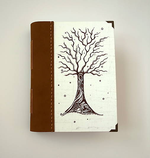 Ručne šitý KRESLENÝ * zápisník * sketchbook ,,Strom" A5 s koženým chrbtom