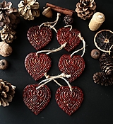 Dekorácie - Vianočné červené srdiečka so zlatou patinou - 12729567_