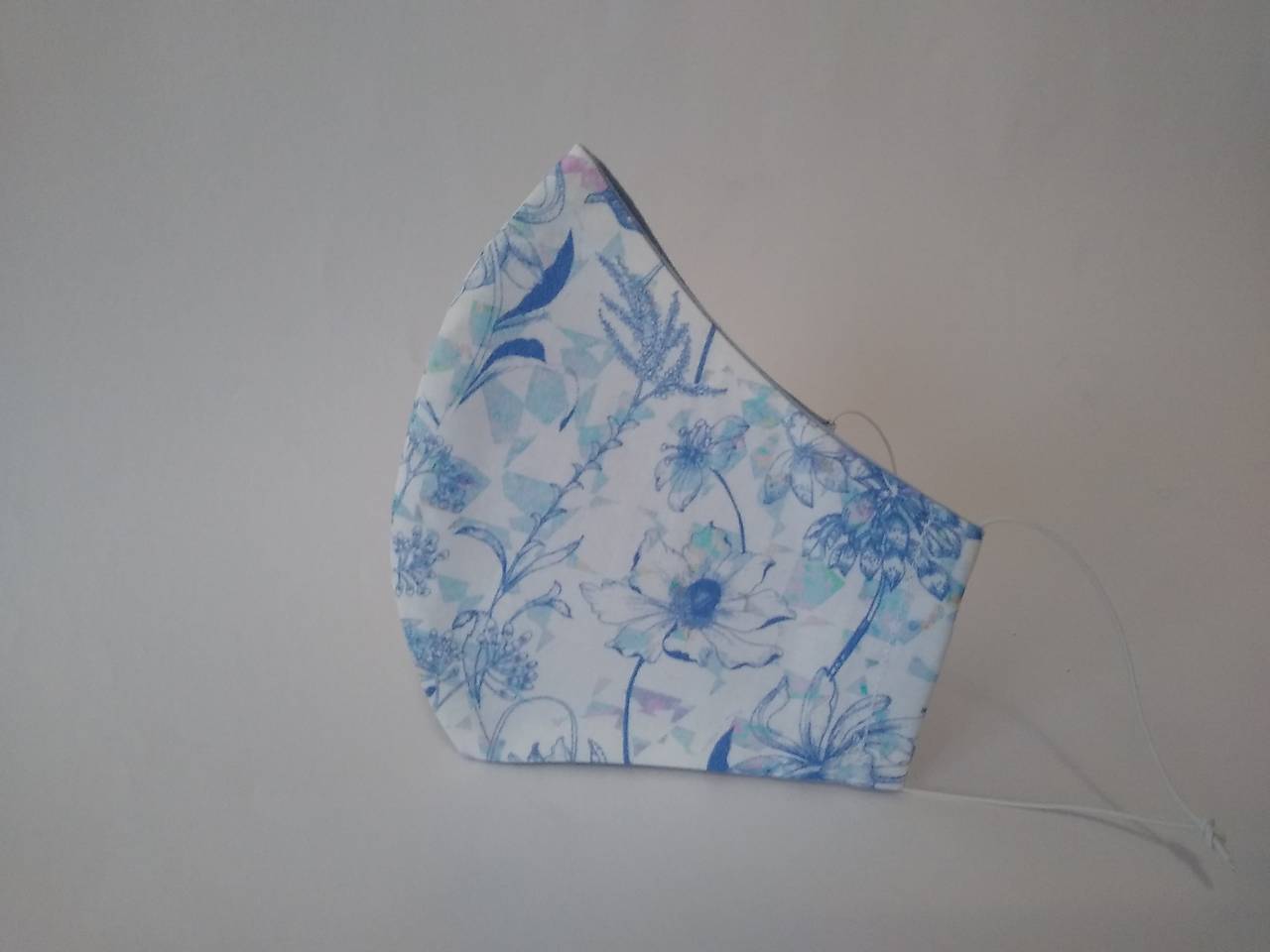 Dizajnové rúško ľadové kvety tvarované dvojvrstvové