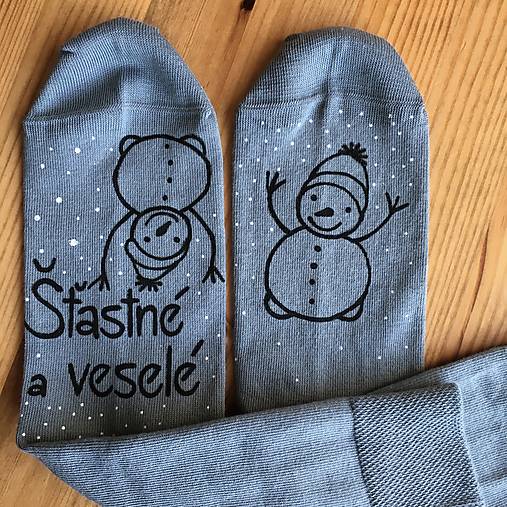 Maľované vianočné ponožky (Sivé s nápisom: “Šťastné a veselé”)