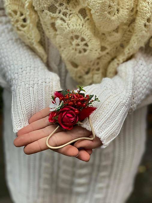 Kvetinová gumička "čakám na lásku"