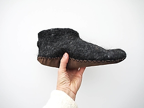 Ponožky, pančuchy, obuv - Vlnené papuče- čierne pánske - 12757940_