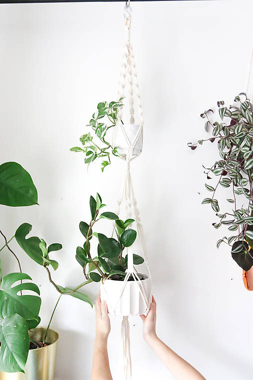 Dekorácie - Dvojitý makramé držiak // Koriander - 12779575_