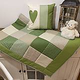 Úžitkový textil - Prehoz, vankúš patchwork vzor olivo zelená s béžovou  ( rôzne varianty veľkostí ) - 12808624_