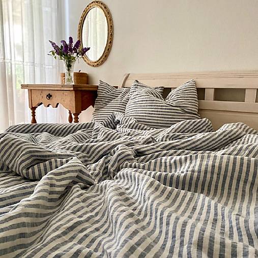 Ľanové posteľné obliečky Julianna (Tmavošedý pásik 200x220cm 2xvankúš 70x90cm)