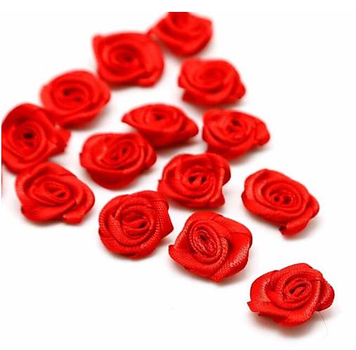 AP105 Saténové ružičky 2 cm (Červená)