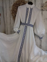 Šaty - "Floral folk" ľanové dlhé košeľové šaty  (biely ľan - modro biela bordúra) - 12844163_