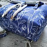 Batohy - Ruksak CANDY backpack - modré kvety v linke - 12858672_