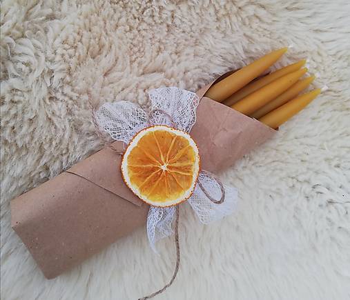 Sviečky - Dlhá sviečka zo včelieho vosku - 12871402_