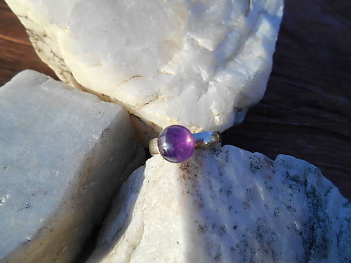 Prstene - ametyst-ring-in silver-prsteň - 12876358_