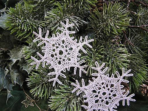 Dekorácie - *** háčkovaná vločka 9 *** - 12876958_