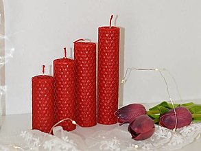 Sviečky - 4 dielny set červených sviečok zo včelieho vosku - 12891473_